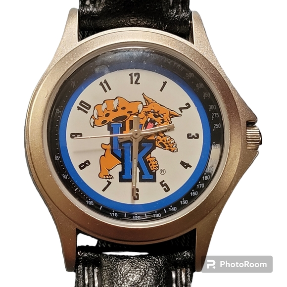 University of Kentucky Wildcats Wristwatch Silvertone Black Band - Picture 1 of 5